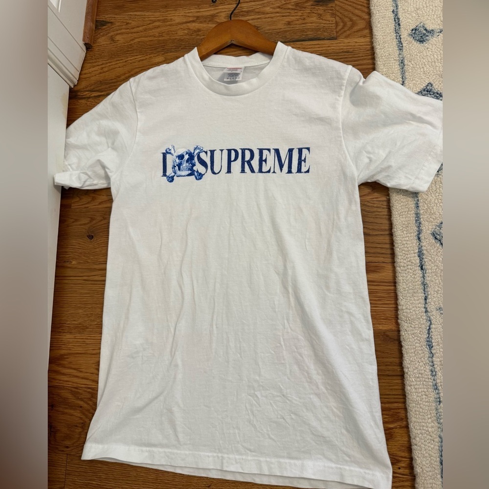 Supreme Skull Tee FW25 White Size Small